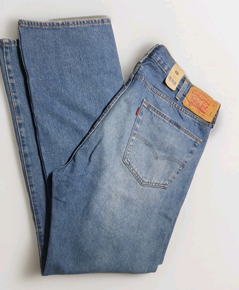 Levi’s 501 Original Straight Jeans Men’s 42x32 Blue Distressed Button Fly New